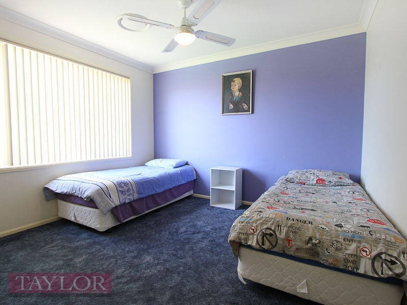 2 Grande Close, Singleton NSW 2330