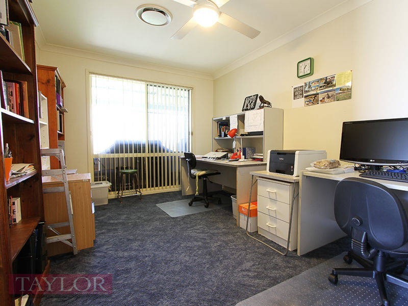 2 Grande Close, Singleton NSW 2330