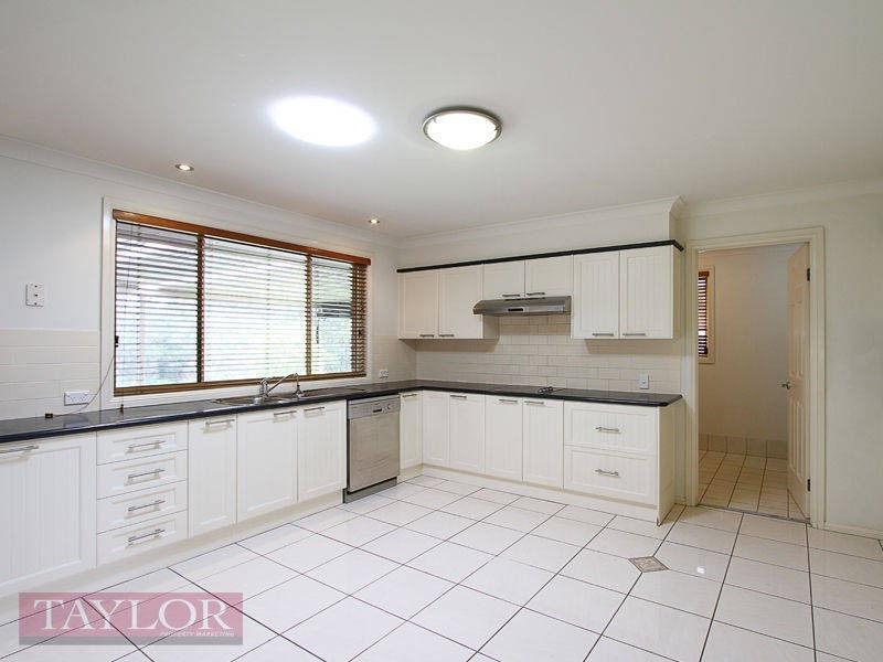 9 Knox Close, Singleton NSW 2330