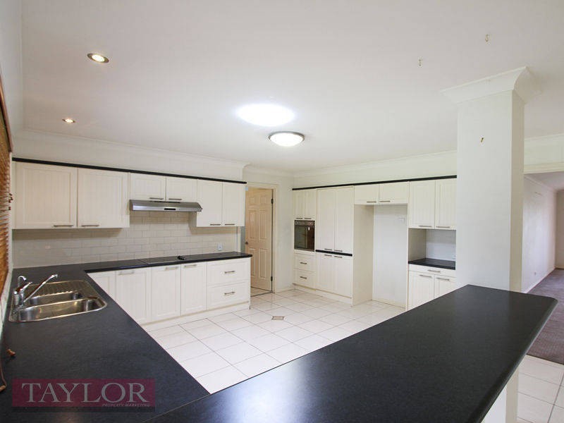 9 Knox Close, Singleton NSW 2330