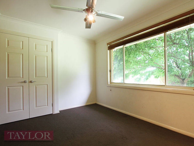 9 Knox Close, Singleton NSW 2330