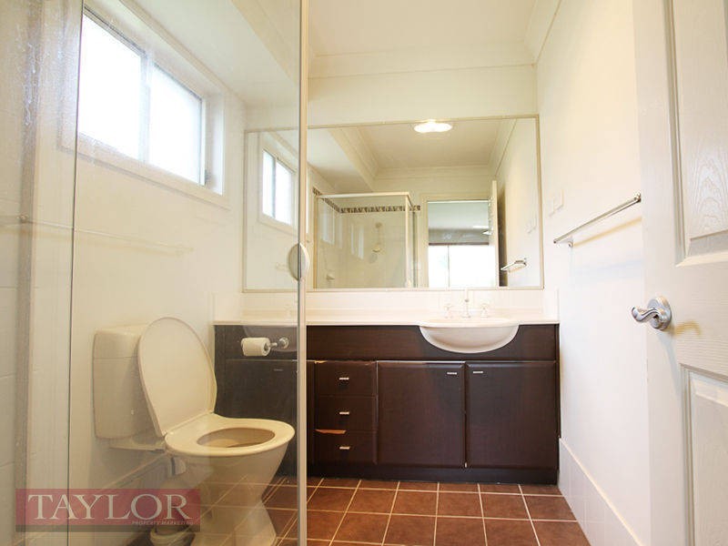 9 Knox Close, Singleton NSW 2330