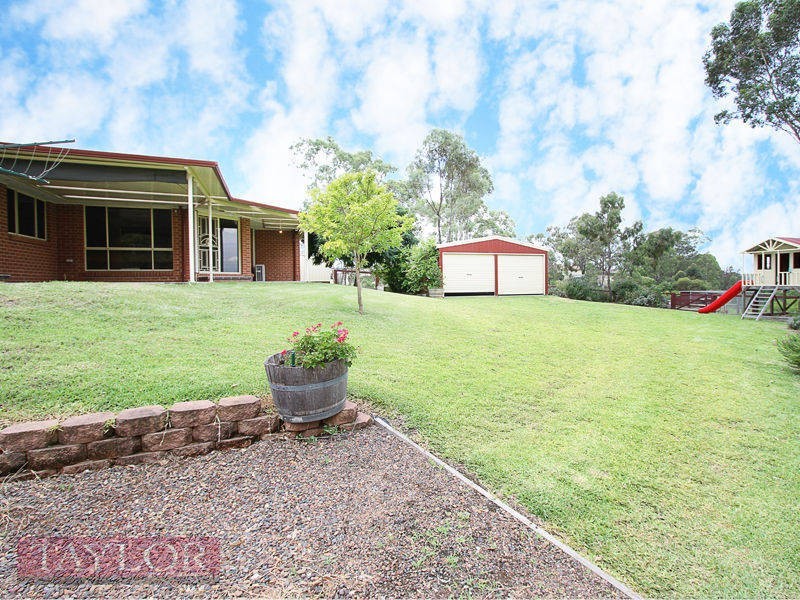 9 Knox Close, Singleton NSW 2330