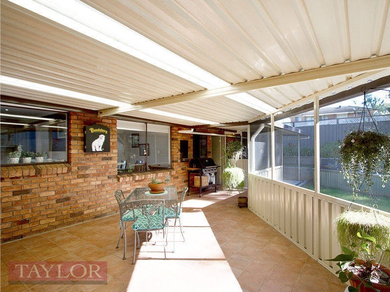 4 Lyn Place, Constitution Hill NSW 2145