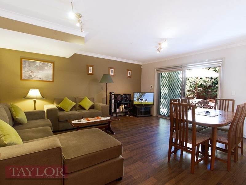 2/2 Vista Street, Oatlands NSW 2117