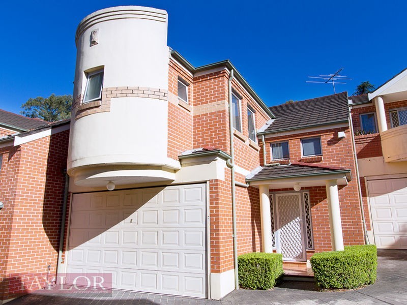 2/2 Vista Street, Oatlands NSW 2117