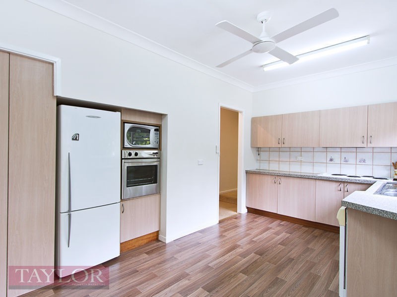 12 Bells Road, Oatlands NSW 2117