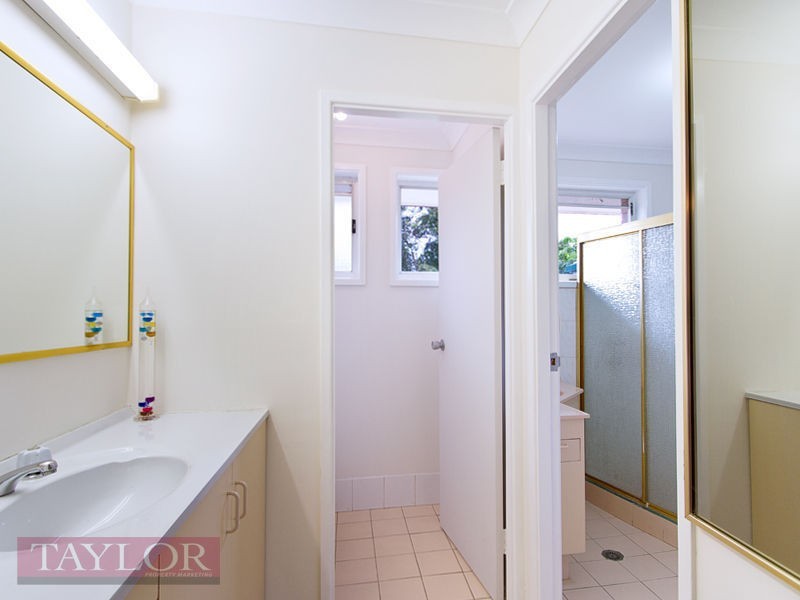 12 Bells Road, Oatlands NSW 2117