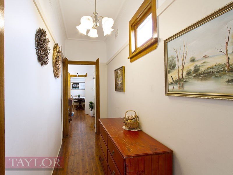 10 Cumberland Road, Auburn NSW 2144