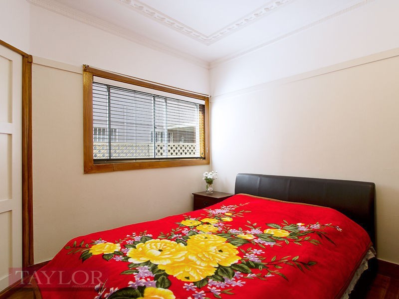 10 Cumberland Road, Auburn NSW 2144