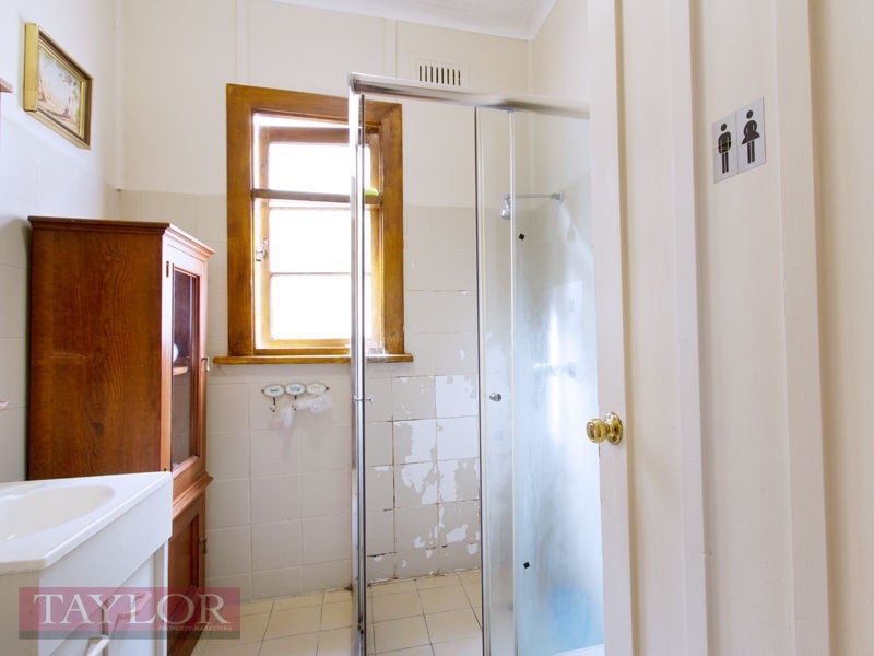 10 Cumberland Road, Auburn NSW 2144