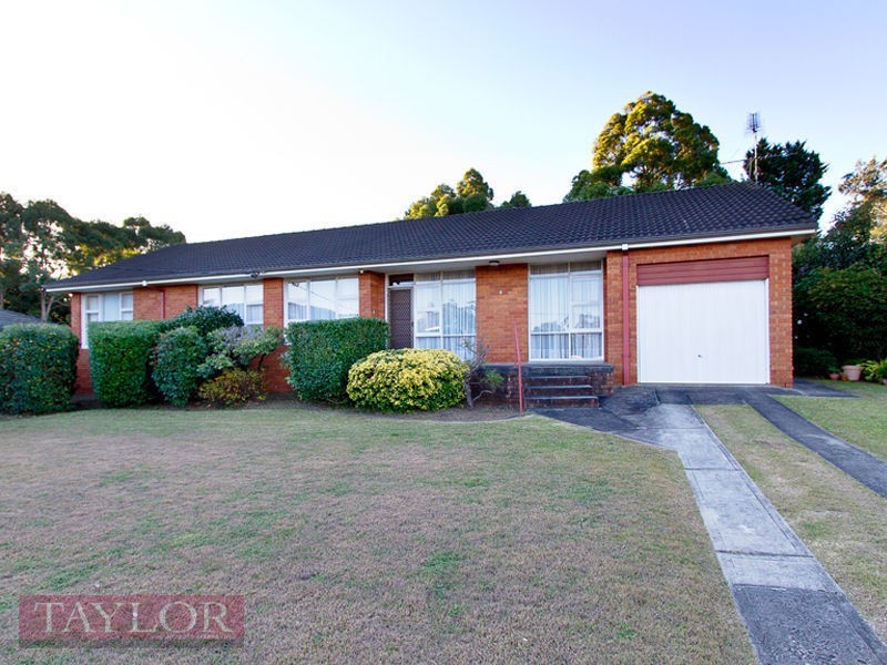 8 Immarna Place, Oatlands NSW 2117