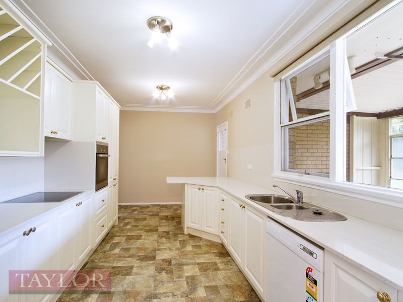 8 McDonald Street, North Rocks NSW 2151