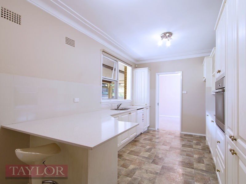 8 McDonald Street, North Rocks NSW 2151