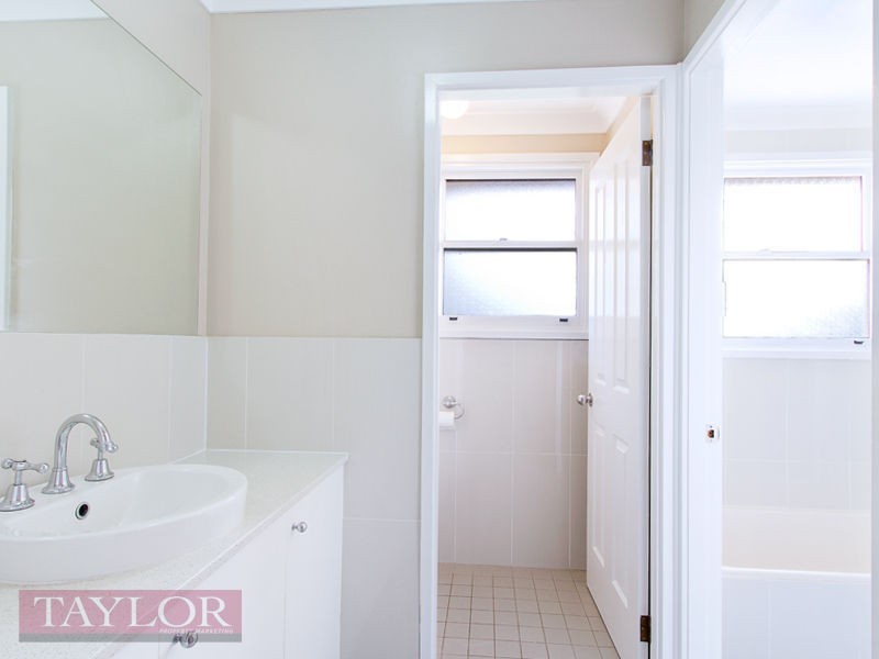 8 McDonald Street, North Rocks NSW 2151