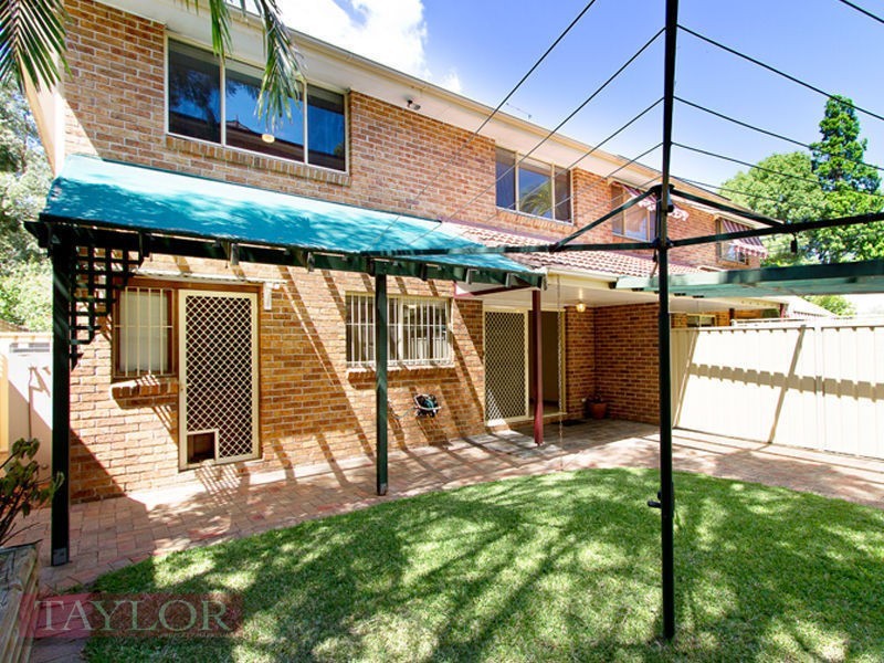 2 Larnook Close, Oatlands NSW 2117