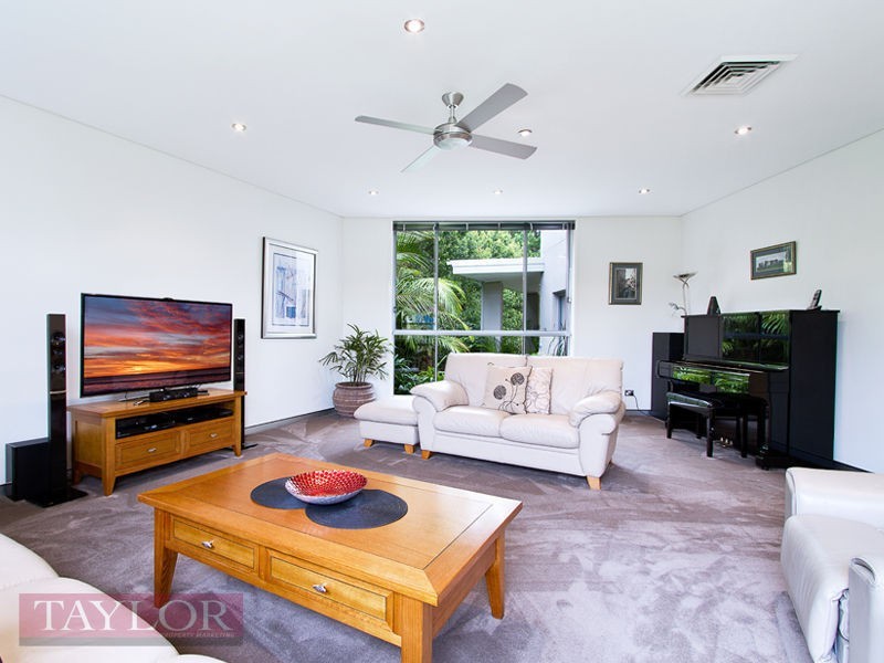 11 York Street, Oatlands NSW 2117