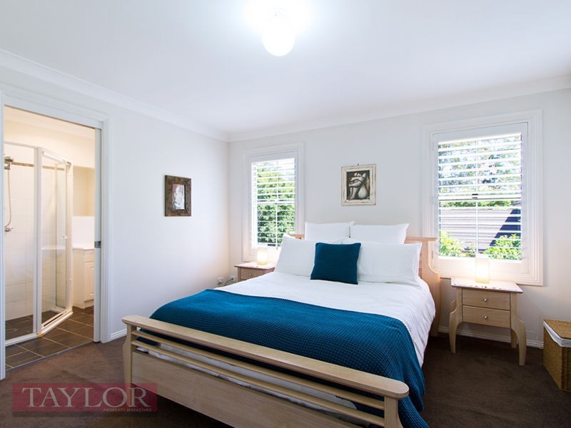 10 The Mews, Oatlands NSW 2117