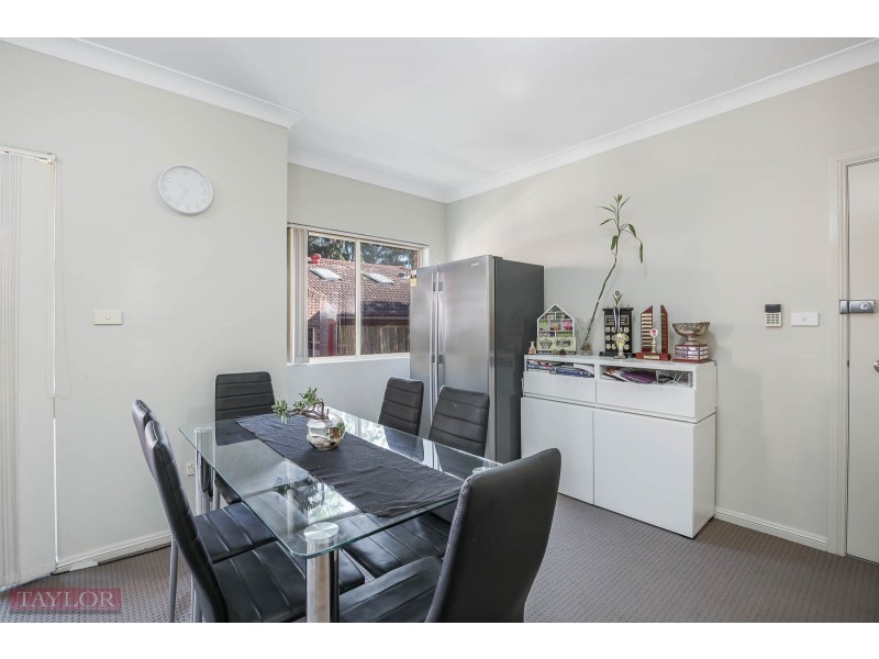 8/217 Dunmore Street, Pendle Hill NSW 2145