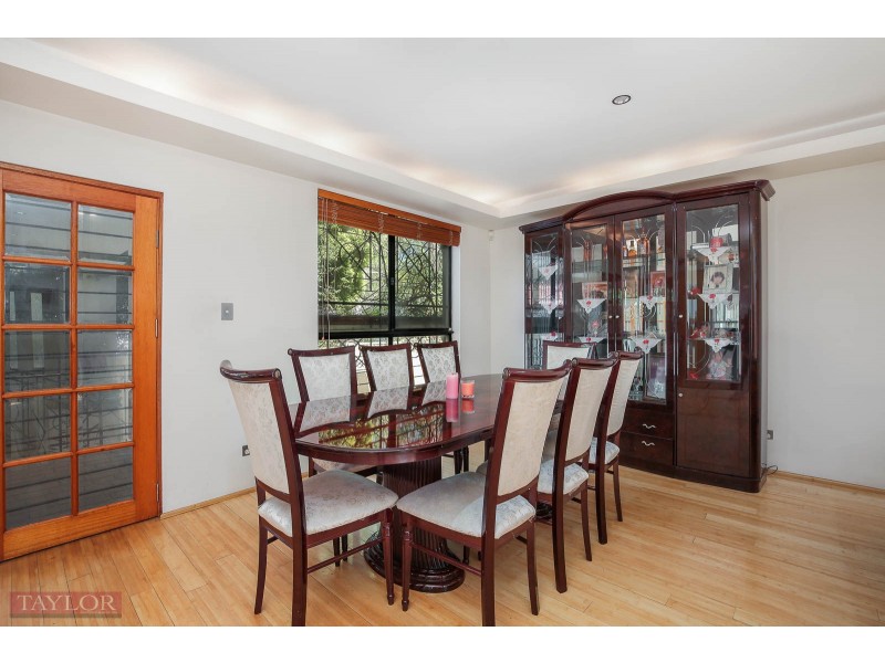 2/125-127 Bettington Road, Oatlands NSW 2117