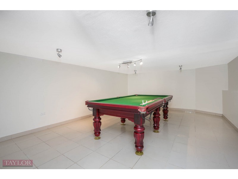 2/125-127 Bettington Road, Oatlands NSW 2117