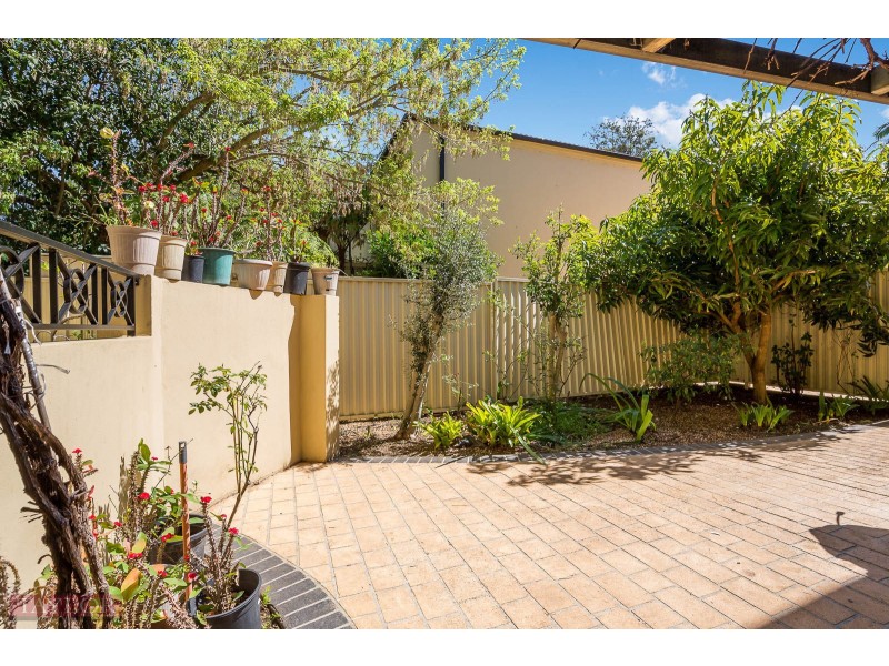 2/125-127 Bettington Road, Oatlands NSW 2117