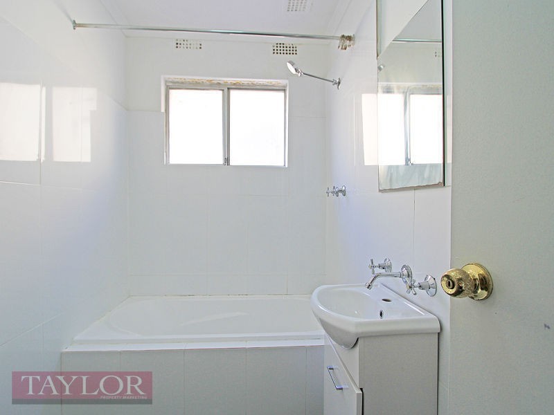 1/17 Alice Street, Harris Park NSW 2150