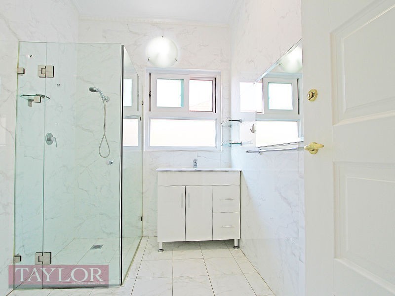 33 Bettington Road, Oatlands NSW 2117