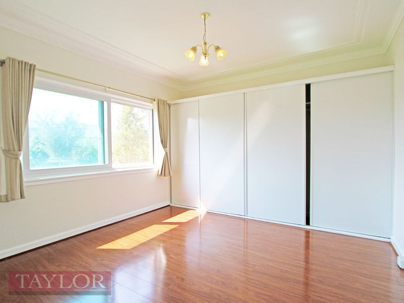 33 Bettington Road, Oatlands NSW 2117