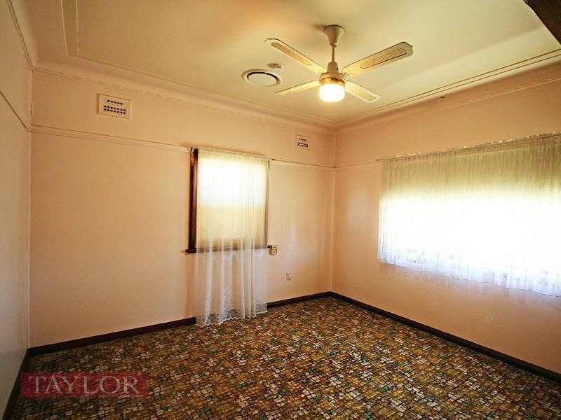 44 Coleman Street, Merrylands NSW 2160