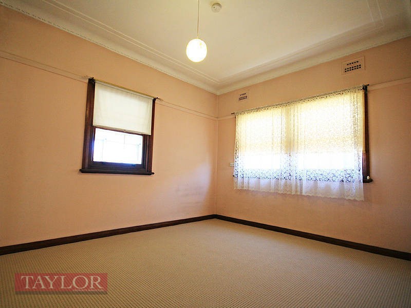 44 Coleman Street, Merrylands NSW 2160