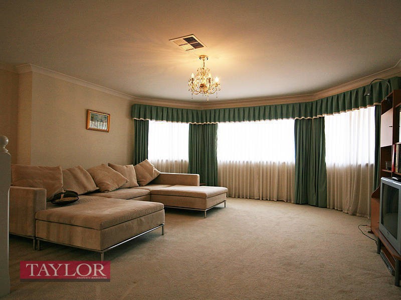 37 Providence Drive, Bella Vista NSW 2153