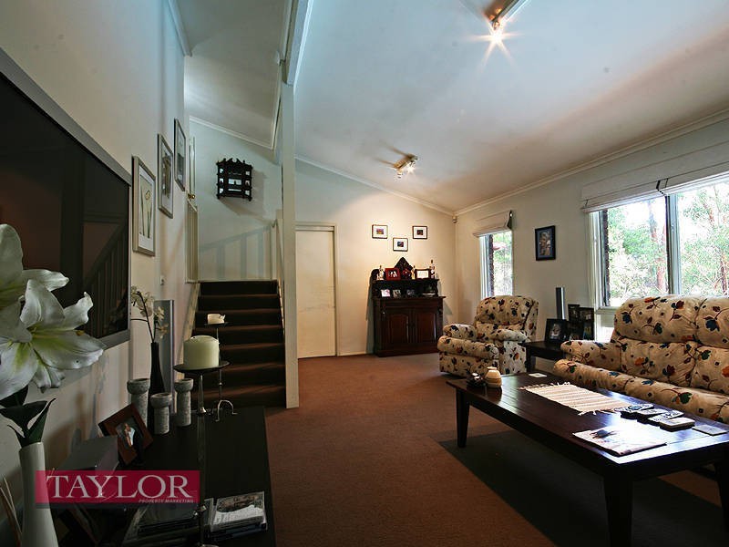 6 Rajola Place, North Rocks NSW 2151