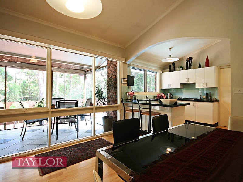 6 Rajola Place, North Rocks NSW 2151