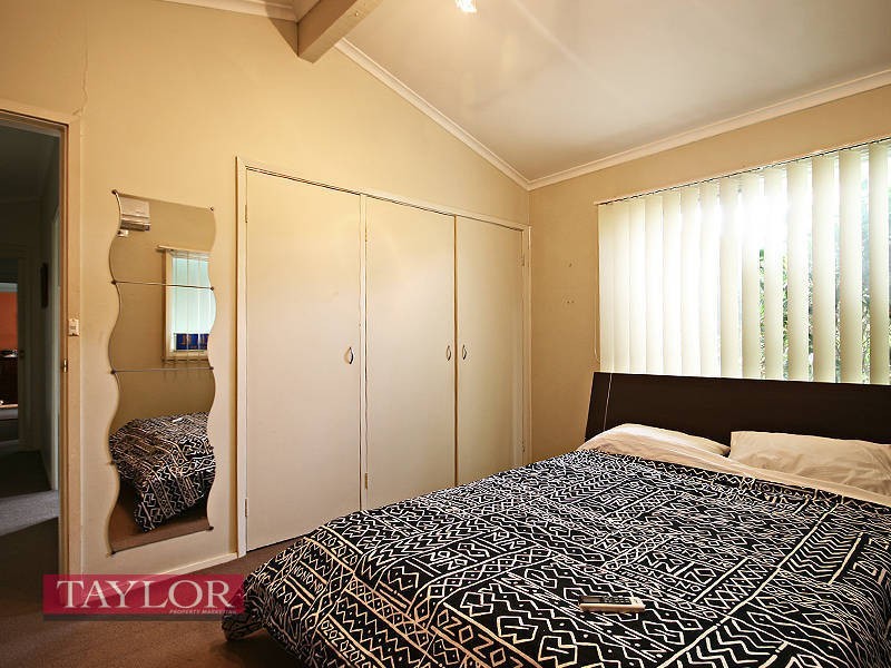 6 Rajola Place, North Rocks NSW 2151