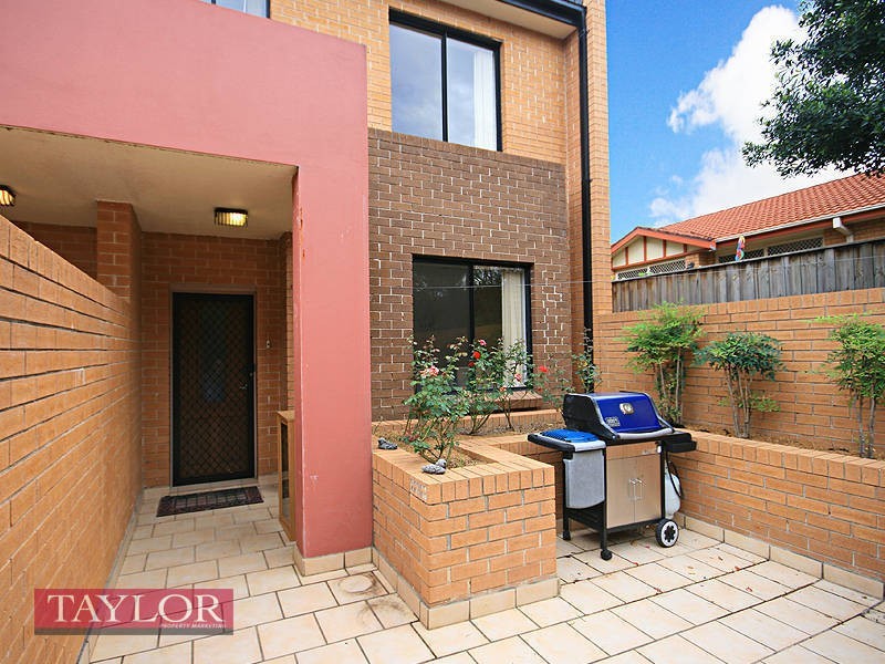 /210 Pennant Hills Road, Oatlands NSW 2117