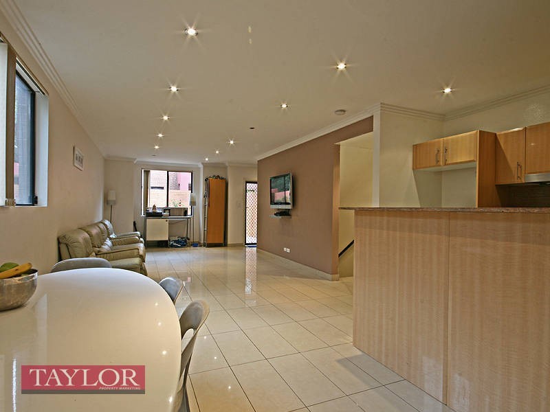 /210 Pennant Hills Road, Oatlands NSW 2117