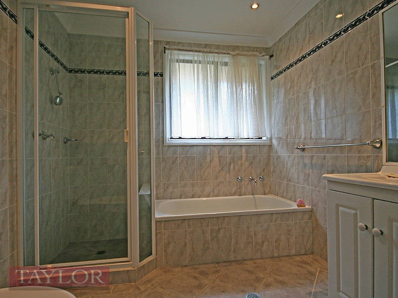 20 Peterson Place, North Rocks NSW 2151