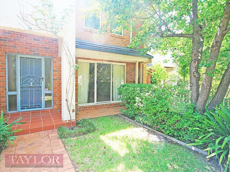 11 The Grove, Oatlands NSW 2117