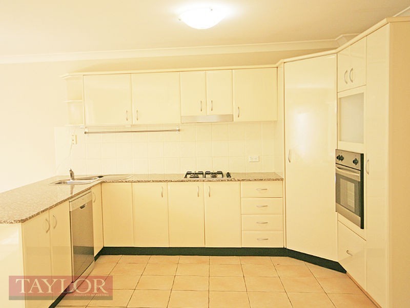 11 The Grove, Oatlands NSW 2117