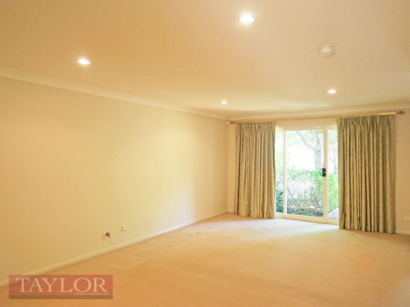 11 The Grove, Oatlands NSW 2117