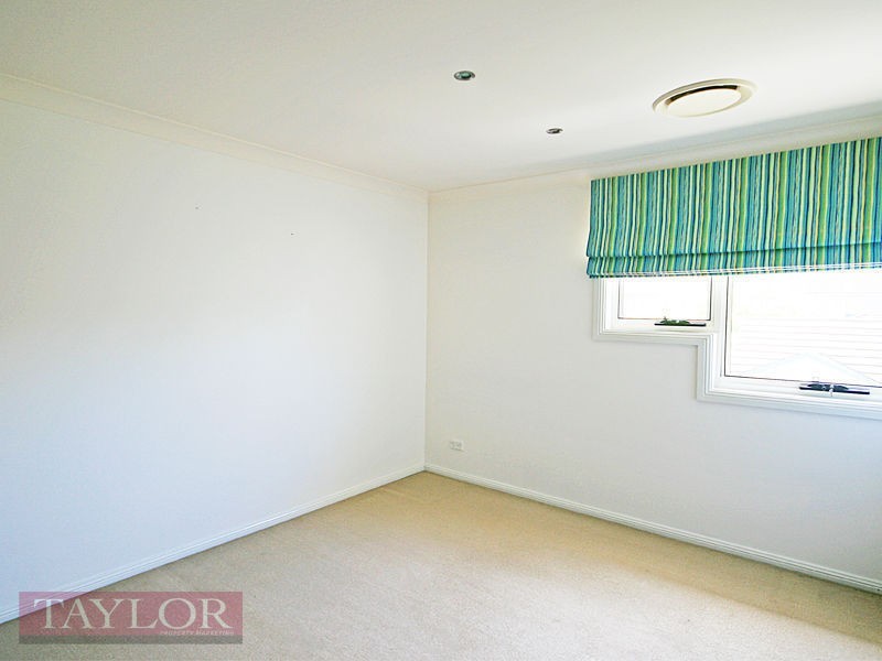 11 The Grove, Oatlands NSW 2117