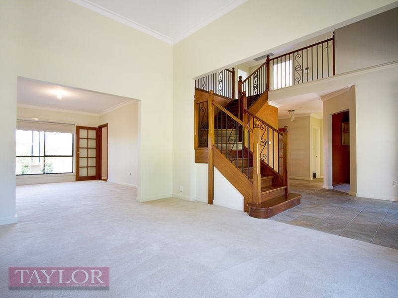 7  Flannan Court, Kellyville NSW 2155