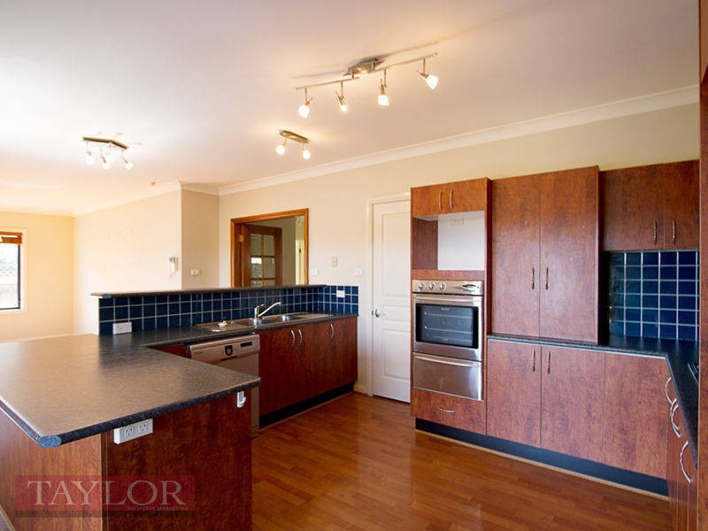 7  Flannan Court, Kellyville NSW 2155