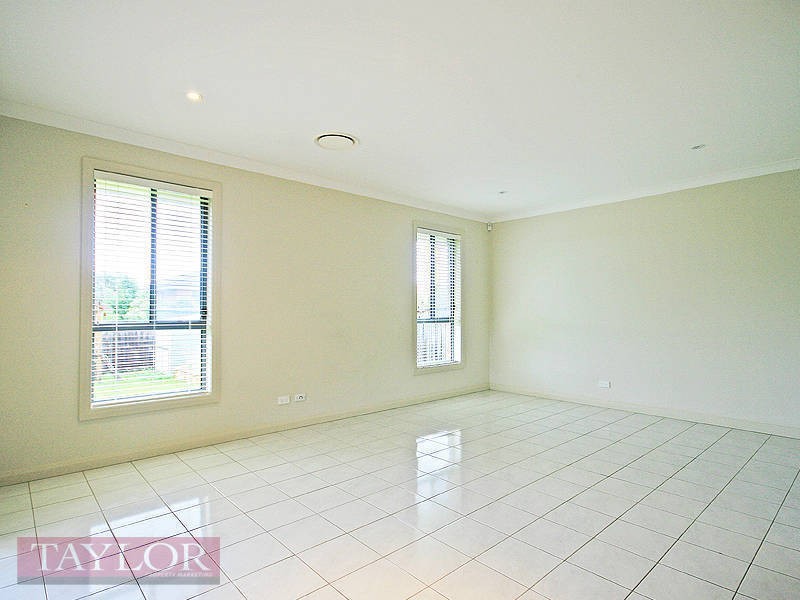 5 Cornelius Place, Kellyville NSW 2155