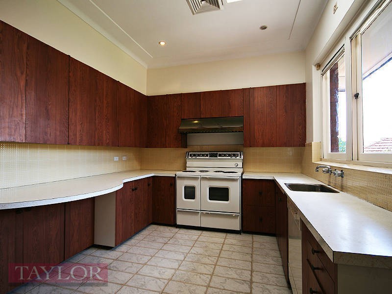 34 Ellis Street, Oatlands NSW 2117