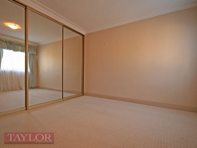 5/40 Strathalbyn Drive, Oatlands NSW 2117