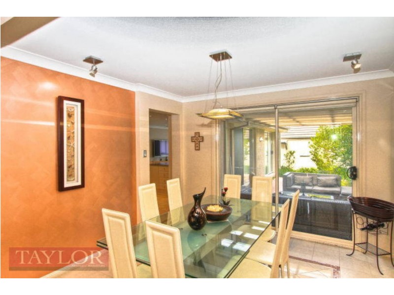 3 Hunterford Crescent, Oatlands NSW 2117