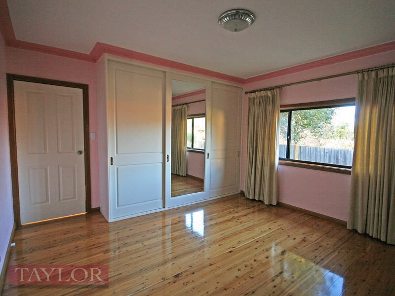 1 Parkham Road, Oatlands NSW 2117