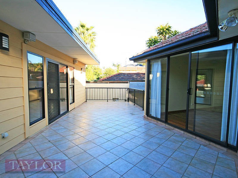 1 Parkham Road, Oatlands NSW 2117